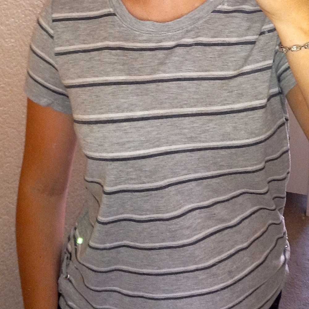 grey and white stripes tee w/ detail on sides
